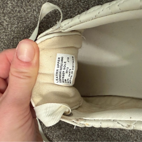 Tory Burch Quilted Cream Sneakers - Picture 6 of 7